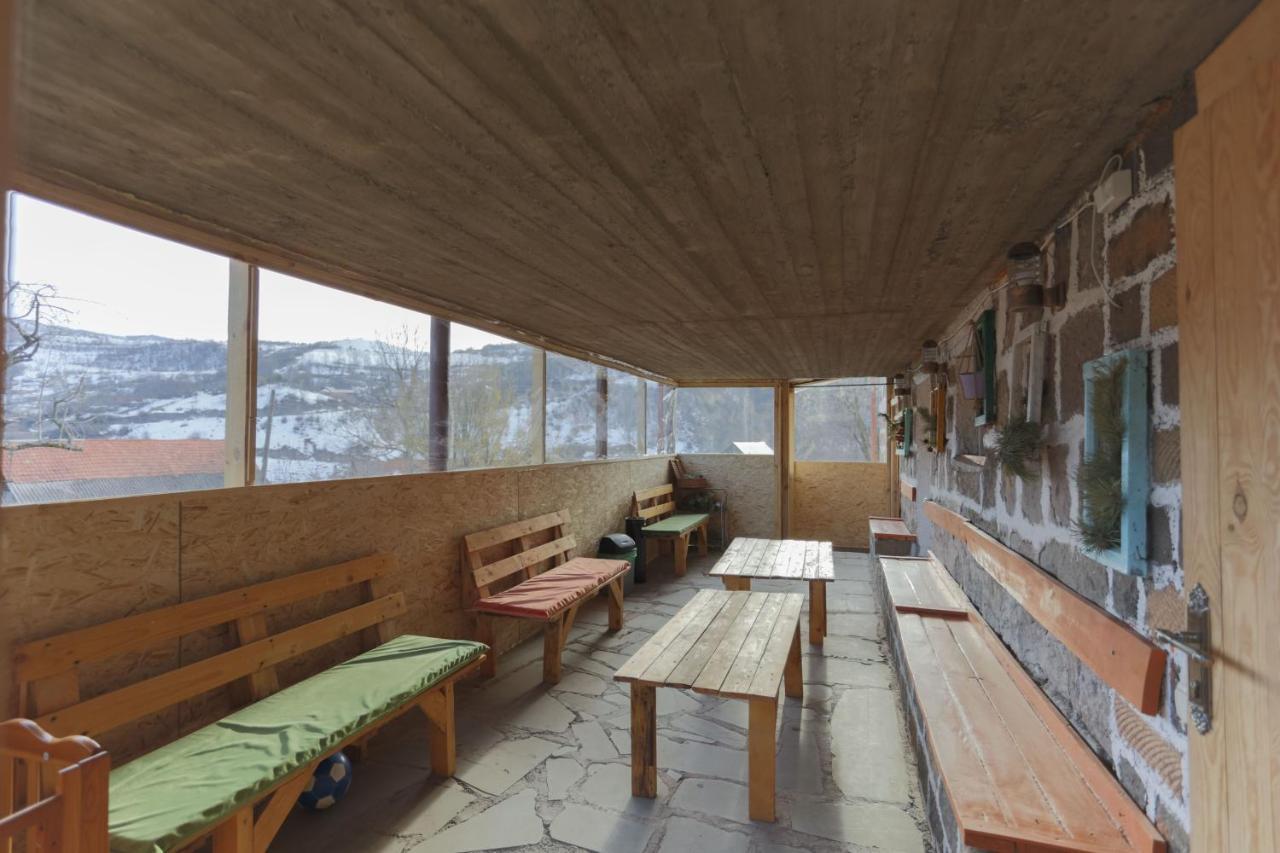 Chamich Guesthouse Debed 外观 照片