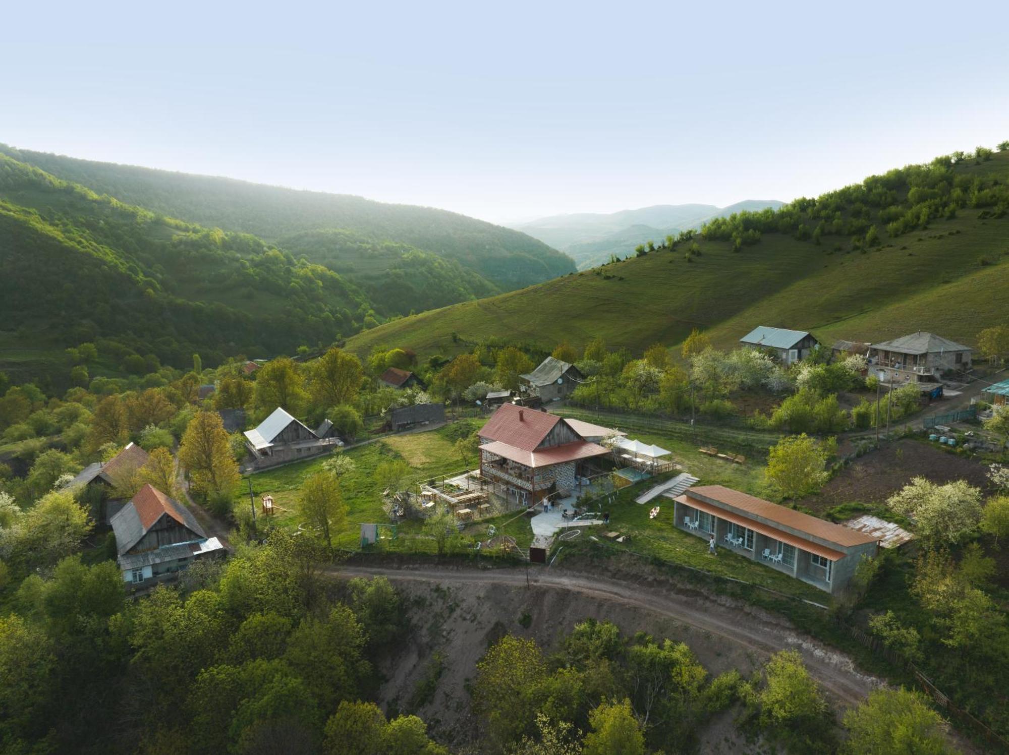 Chamich Guesthouse Debed 外观 照片