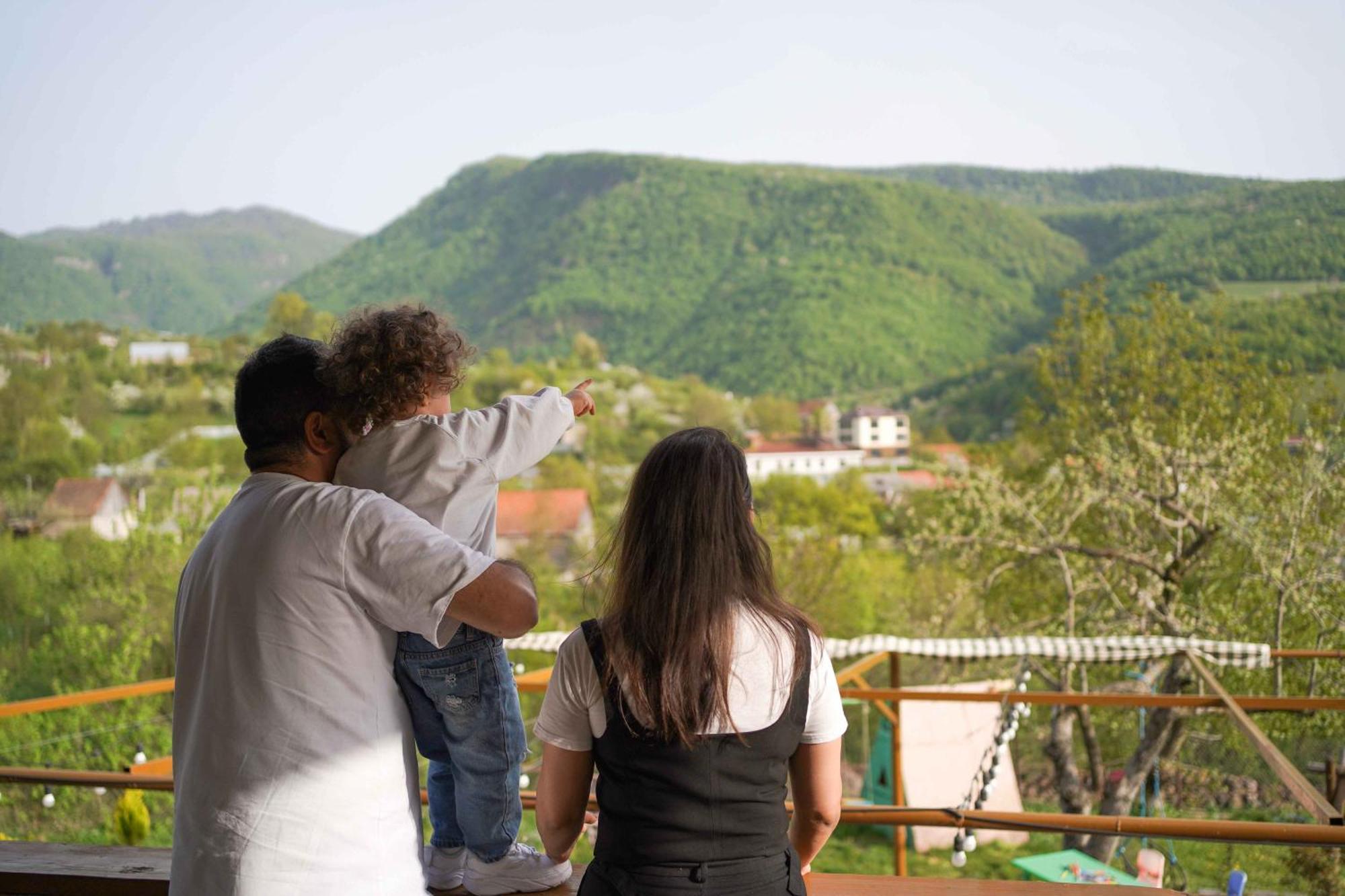 Chamich Guesthouse Debed 外观 照片