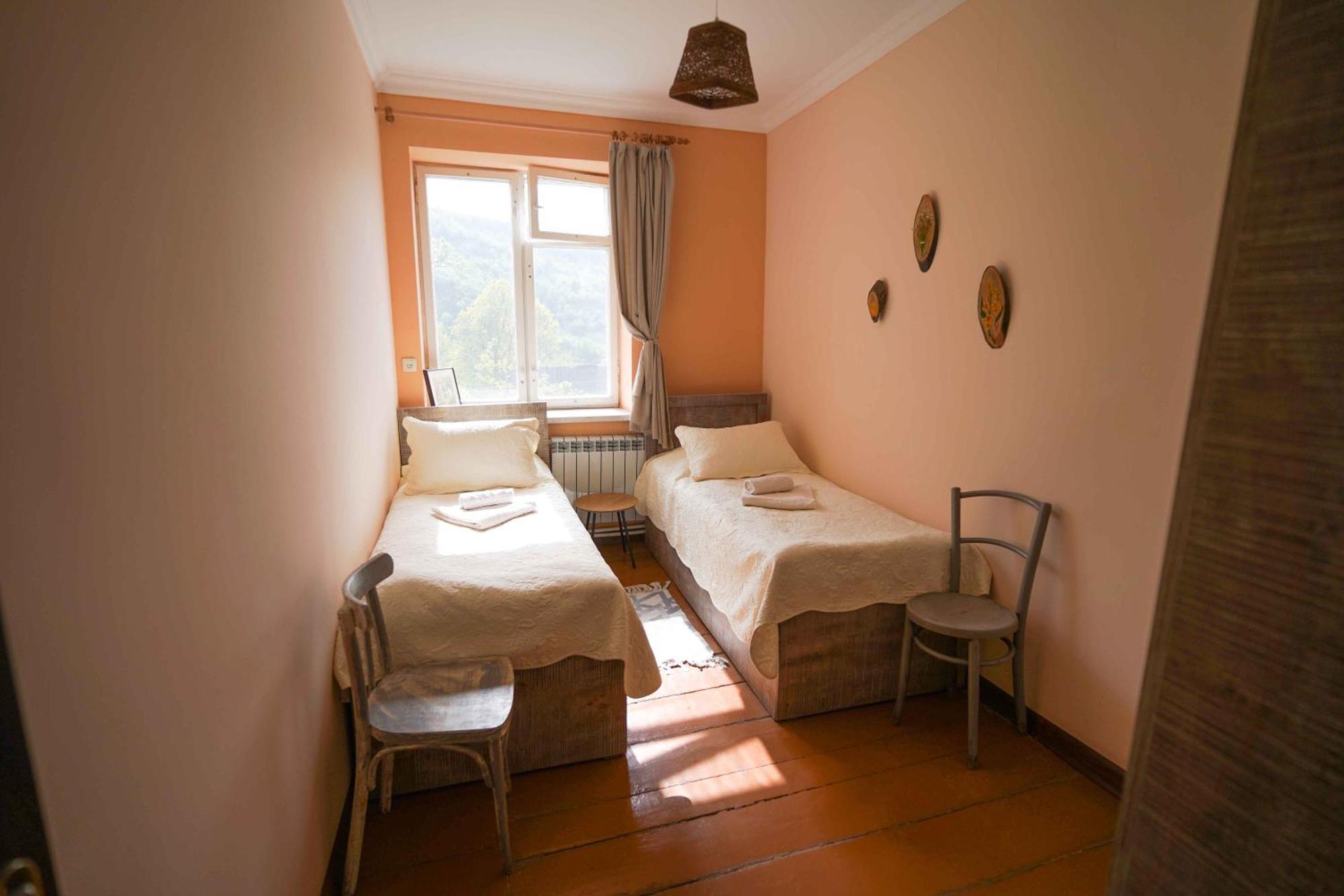 Chamich Guesthouse Debed 外观 照片